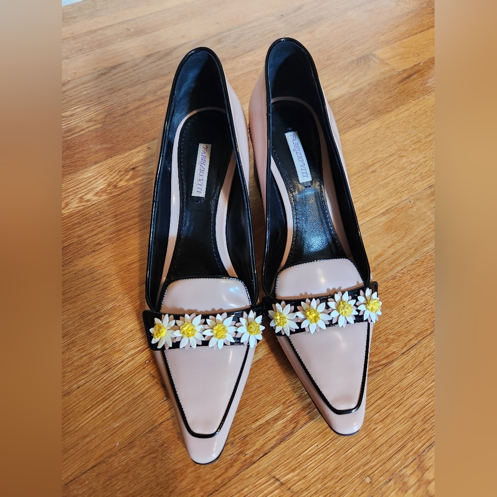 Fabrizio Viti Daisy Pumps